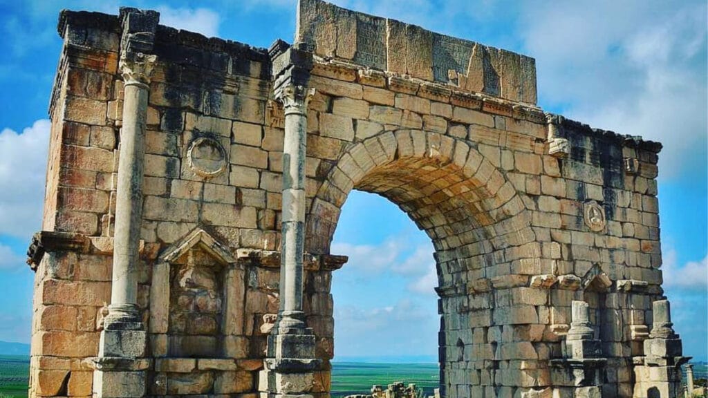 Moulay Idriss and Volubilis day trip from Fes
